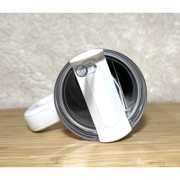 Stanley Valentine’s Day Frost Heart 20oz H2.0 FlowState Quencher Tumbler NEW - Picture 6 of 9